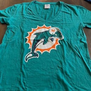 Love Pink Dolphin T Shirt